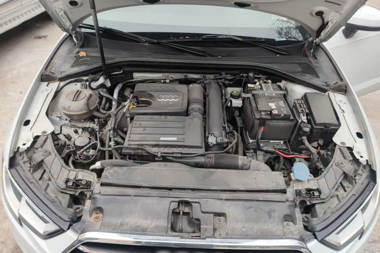Used Audi A3 2020 Sportback 35 TFSI Ambition China VI Engine Bay