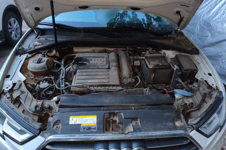 Used Audi A3 2020 Sportback 35 TFSI Ambition China VI Engine Bay