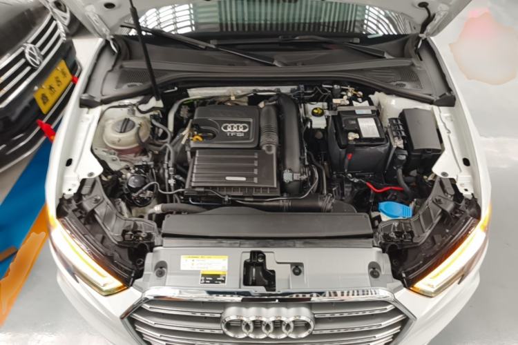 Used Audi A3 2020 Limousine 35 TFSI Fashion Edition China VI Emission Standard Engine Bay