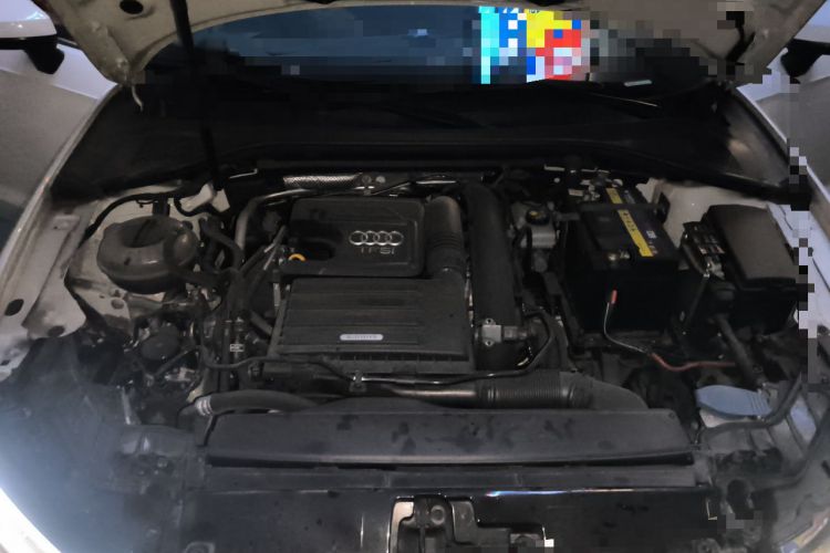 Used Audi A3 2020 Sportback 35 TFSI Fashion Edition China VI Emission Standard Engine Bay