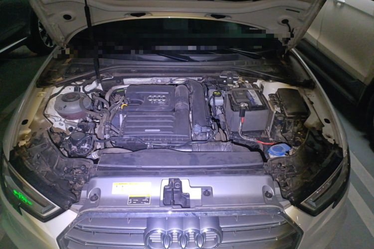 Used Audi A3 2020 Sportback 35 TFSI Fashion Edition China VI Emission Standard Engine Bay