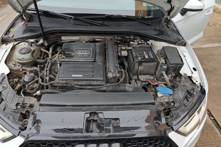 Used Audi A3 2020 Restyled Limousine 35 TFSI Ambition Version China VI Engine Bay