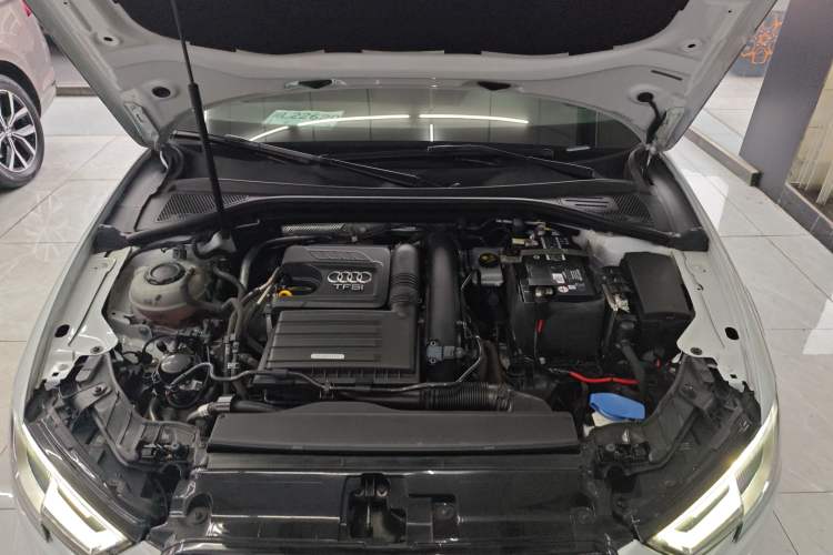 Used Audi A3 2020 Restyled Limousine 35 TFSI Ambition Version China VI Engine Bay