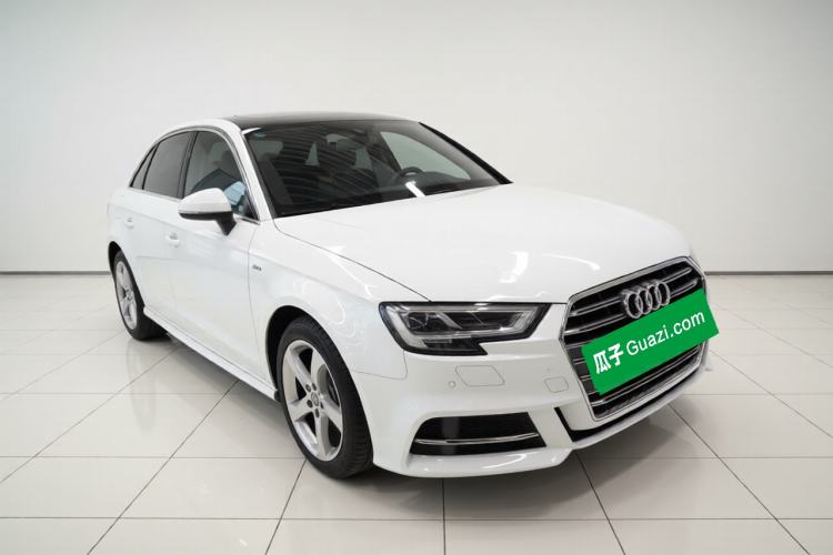 Used Audi A3 2020 Sportback 35 TFSI Fashion Edition China VI Emission Standard Exterior 1