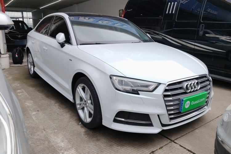 Used Audi A3 2020 Limousine 35 TFSI Fashion Edition China VI Emission Standard Exterior 1