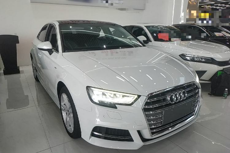 Used Audi A3 2020 Limousine 35 TFSI Fashion Edition China VI Emission Standard Exterior 1