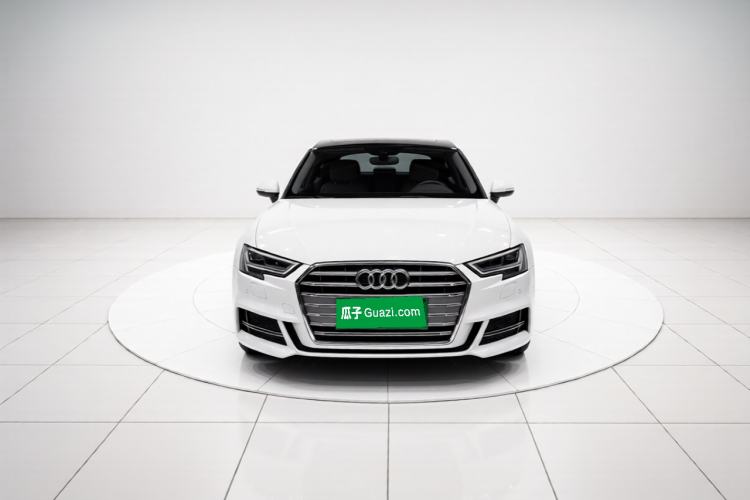 Used Audi A3 2020 Sportback 35 TFSI Fashion Edition China VI Emission Standard Exterior 1