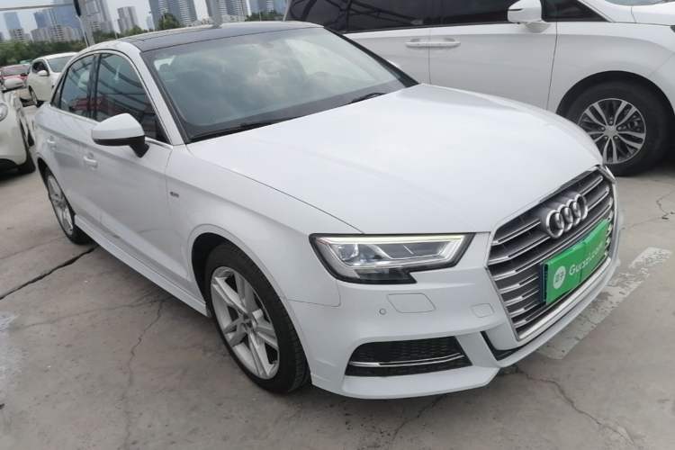 Used Audi A3 2020 Limousine 35 TFSI Fashion Edition China VI Emission Standard Exterior 1