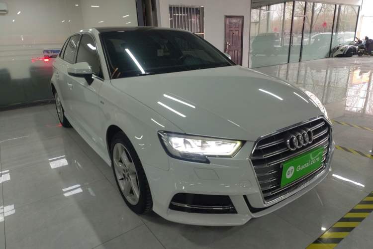 Used Audi A3 2020 Sportback 35 TFSI Fashion Edition China VI Emission Standard Exterior 1