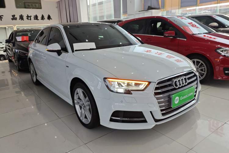 Used Audi A3 2020 Limousine 35 TFSI Fashion Edition China VI Emission Standard Exterior 1