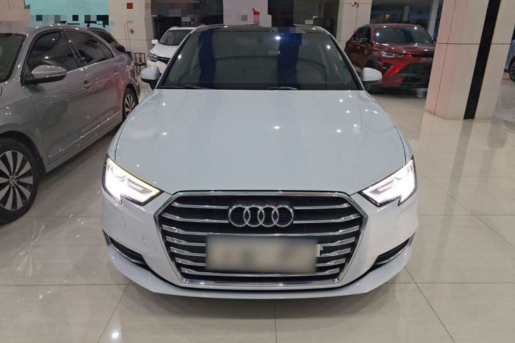 Used Audi A3 2020 Restyled Sportback 35 TFSI Entry-Level China VI Emission Standard Exterior 1
