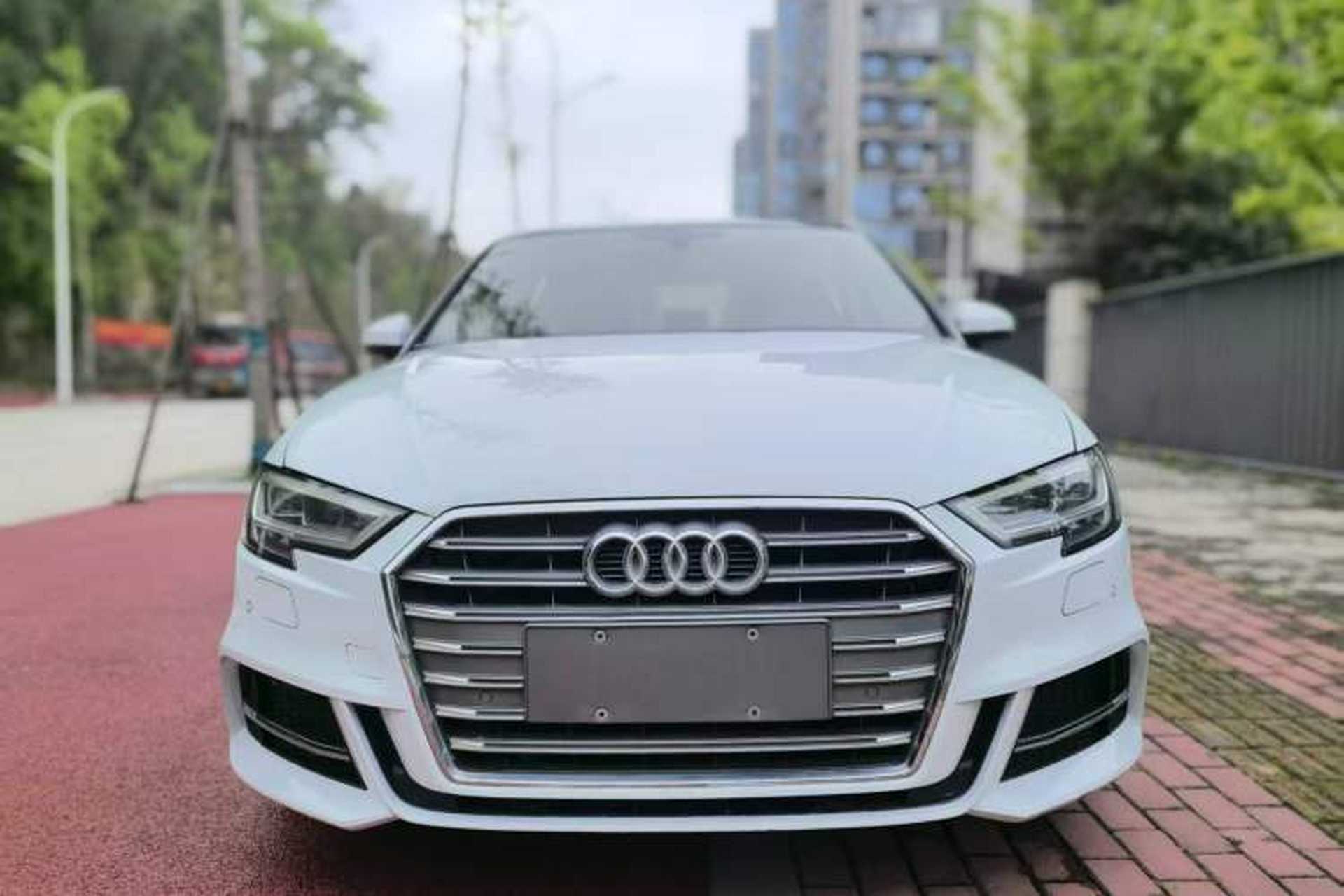 Used Audi A3 2020 Sportback 35 TFSI Fashion Edition China VI Emission Standard Exterior 1