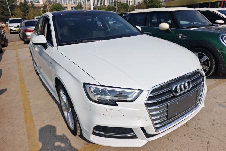 Used Audi A3 2020 Limousine 35 TFSI Fashion Edition China VI Emission Standard Exterior 1