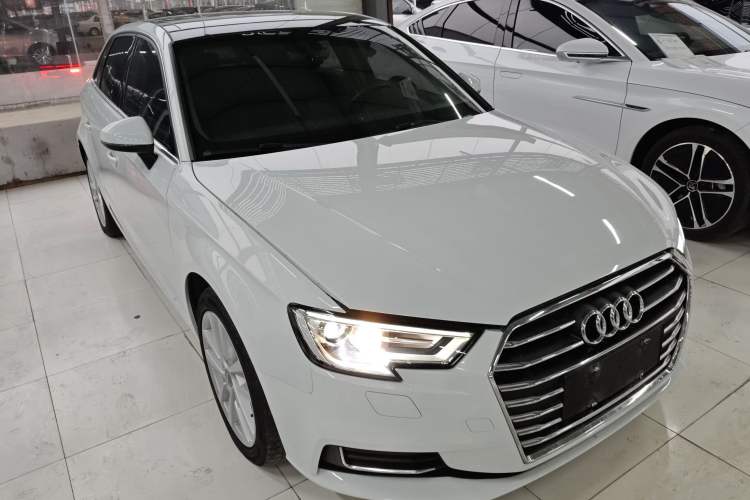 Used Audi A3 2020 Restyled Sportback 35 TFSI Entry-Level China VI Emission Standard Exterior 1