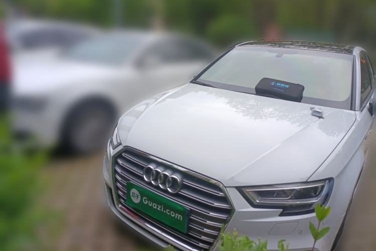 Used Audi A3 2020 Sportback 35 TFSI Fashion Edition China VI Emission Standard Exterior 1