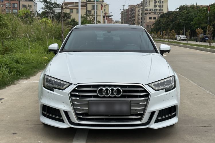 Used Audi A3 2020 Limousine 35 TFSI Fashion Edition China VI Emission Standard Exterior 1