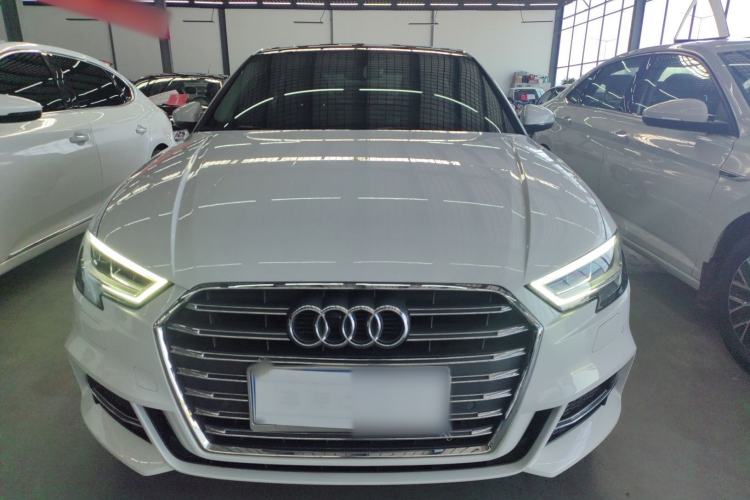 Used Audi A3 2020 Limousine 35 TFSI Fashion Edition China VI Emission Standard Exterior 1