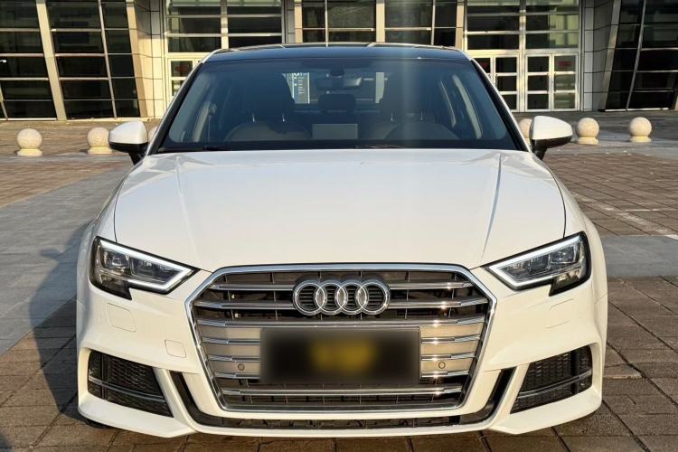 Used Audi A3 2020 Limousine 35 TFSI Fashion Edition China VI Emission Standard Exterior 1