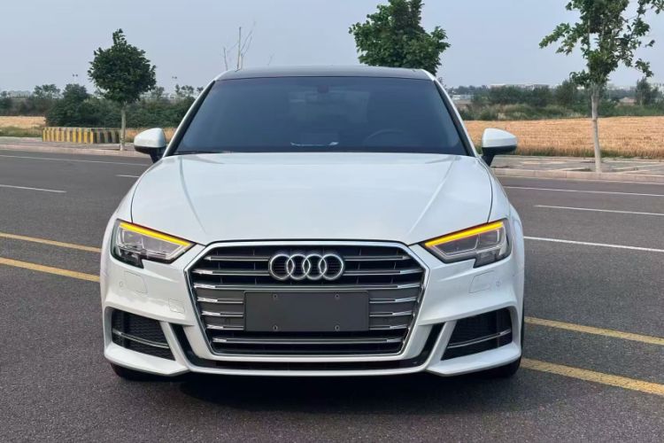Used Audi A3 2020 Sportback 35 TFSI Fashion Edition China VI Emission Standard Exterior 1