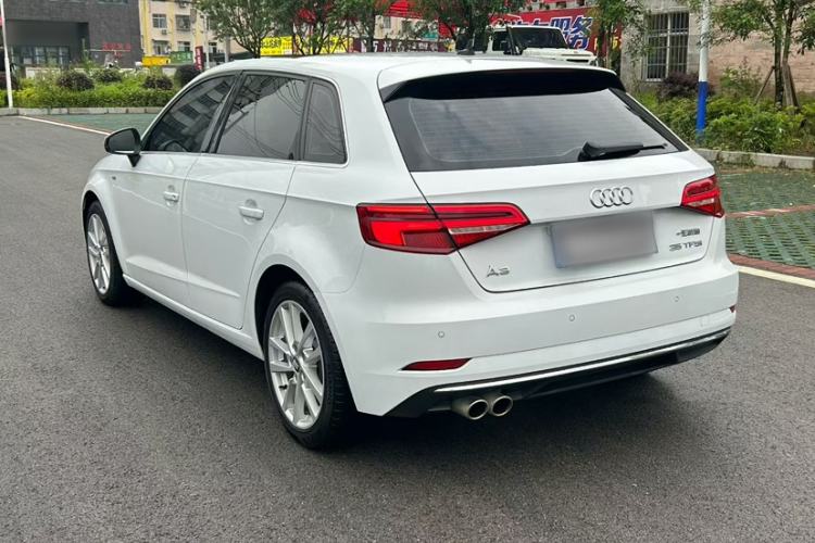 Used Audi A3 2020 Restyled Sportback 35 TFSI Entry-Level China VI Emission Standard Exterior 12