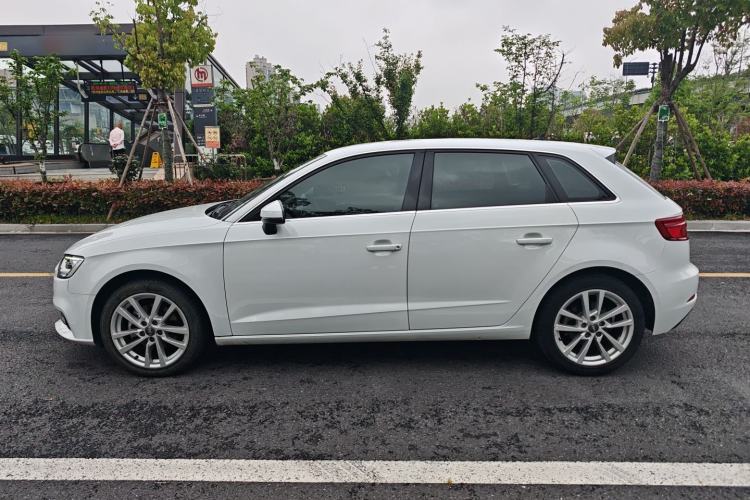 Used Audi A3 2020 Sportback 35 TFSI Ambition China VI Exterior 2
