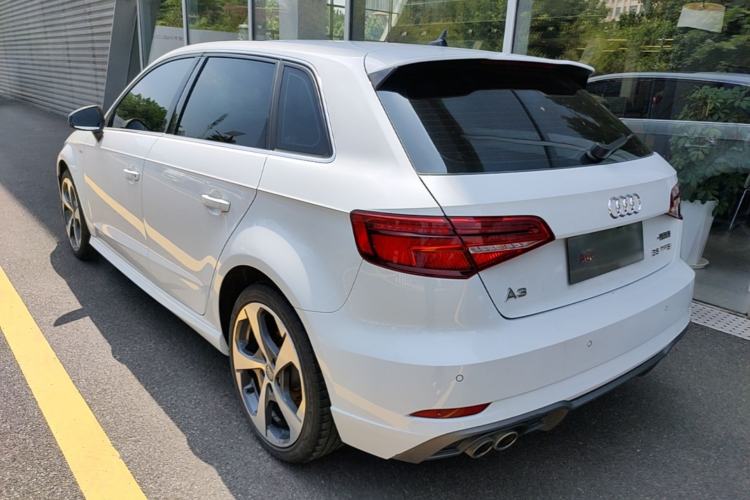 Used Audi A3 2020 Sportback 35 TFSI Fashion Edition China VI Emission Standard Exterior 2