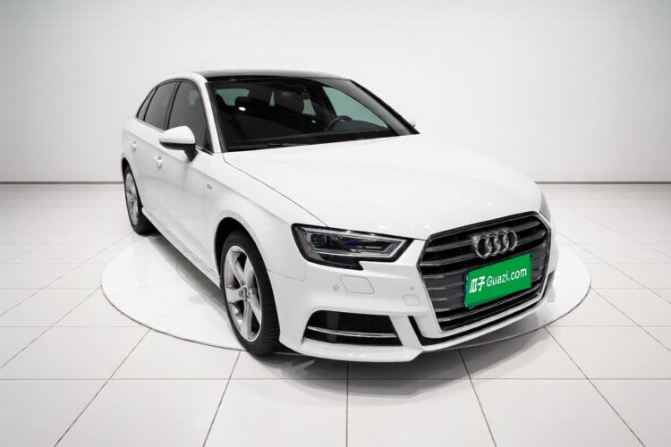 Used Audi A3 2020 Sportback 35 TFSI Fashion Edition China VI Emission Standard Exterior 2