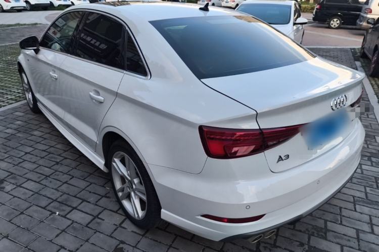 Used Audi A3 2020 Limousine 35 TFSI Fashion Edition China VI Emission Standard Exterior 2
