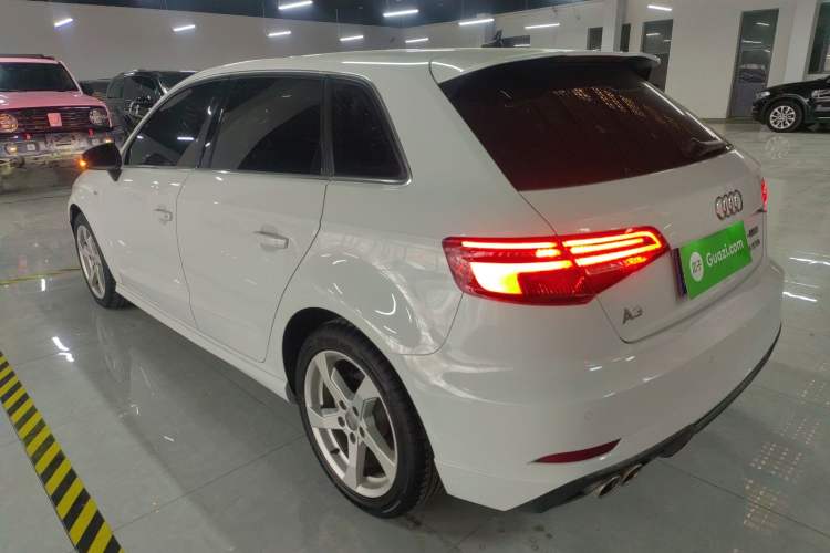 Used Audi A3 2020 Sportback 35 TFSI Fashion Edition China VI Emission Standard Exterior 2