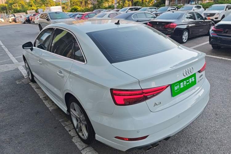 Used Audi A3 2020 Limousine 35 TFSI Fashion Edition China VI Emission Standard Exterior 2