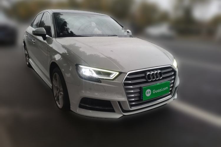Used Audi A3 2020 Limousine 35 TFSI Fashion Edition China VI Emission Standard Exterior 2