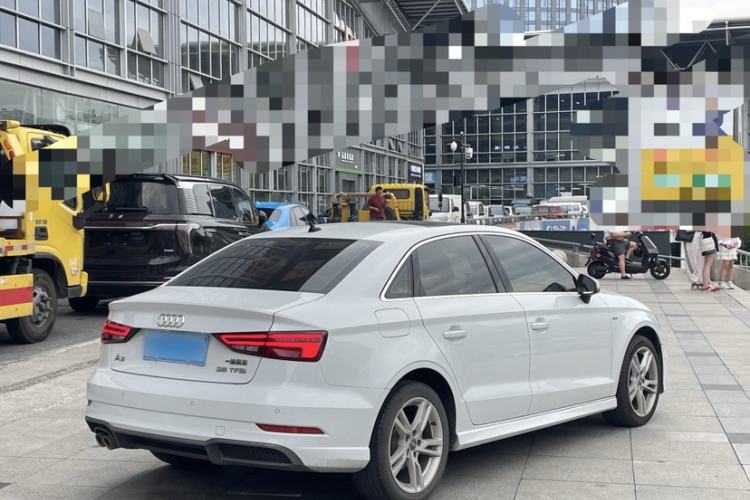Used Audi A3 2020 Limousine 35 TFSI Fashion Edition China VI Emission Standard Exterior 2