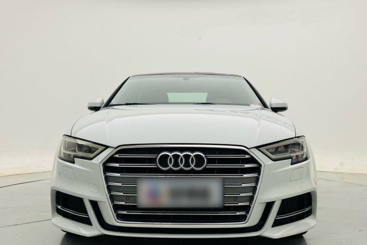 Used Audi A3 2020 Limousine 35 TFSI Fashion Edition China VI Emission Standard Exterior 2