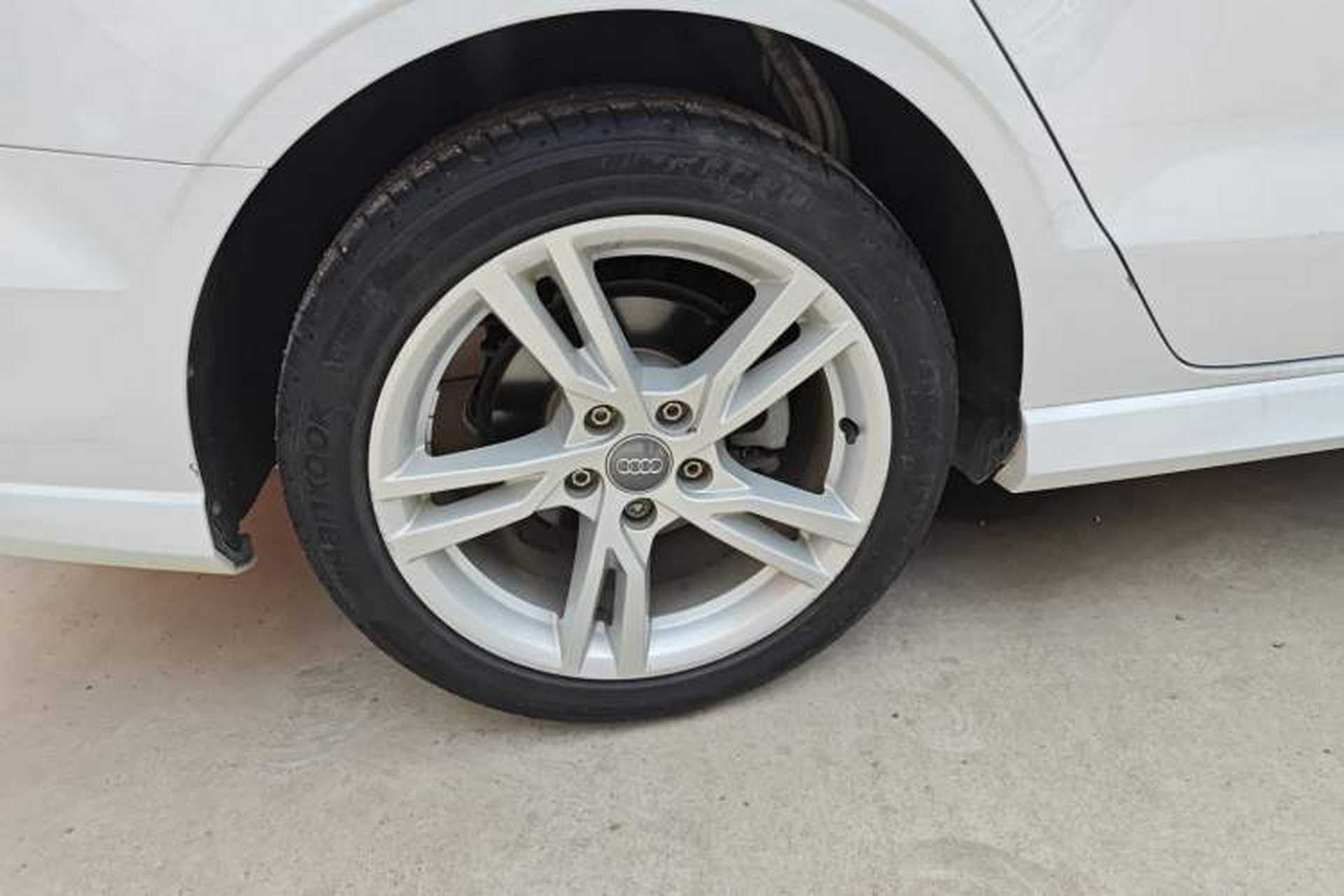 Used Audi A3 2020 Limousine 35 TFSI Fashion Edition China VI Emission Standard Exterior 3