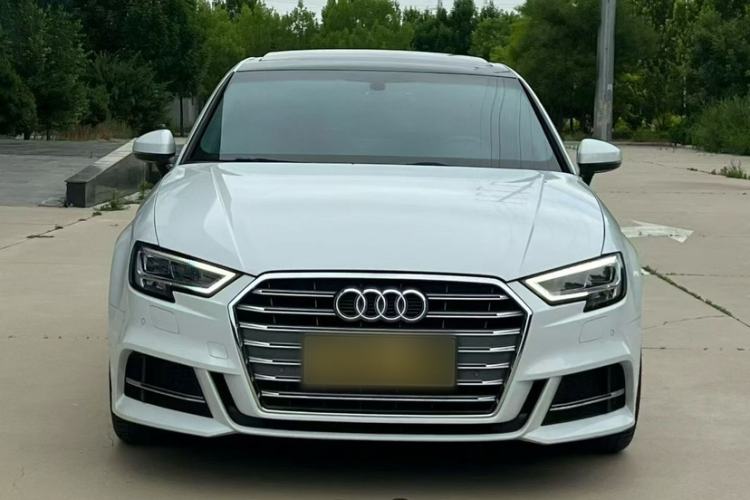 Used Audi A3 2020 Limousine 35 TFSI Ambition China VI Exterior 3