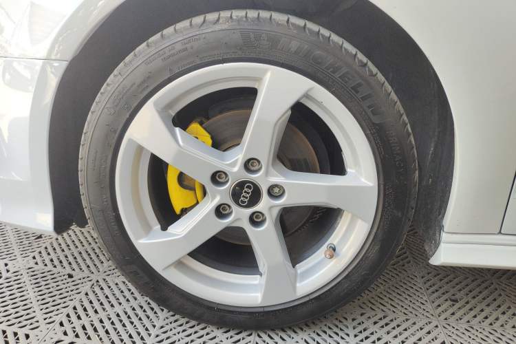 Used Audi A3 2020 Sportback 35 TFSI Fashion Edition China VI Emission Standard Exterior 3