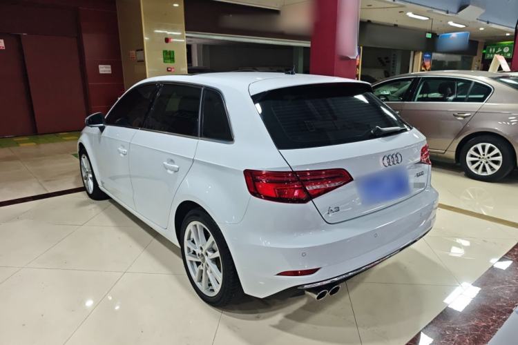 Used Audi A3 2020 Restyled Sportback 35 TFSI Entry-Level China VI Emission Standard Exterior 3
