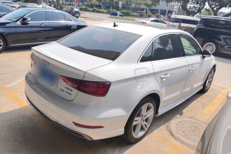 Used Audi A3 2020 Limousine 35 TFSI Fashion Edition China VI Emission Standard Exterior 3