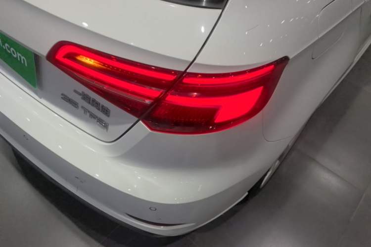 Used Audi A3 2020 Sportback 35 TFSI Fashion Edition China VI Emission Standard Exterior 3