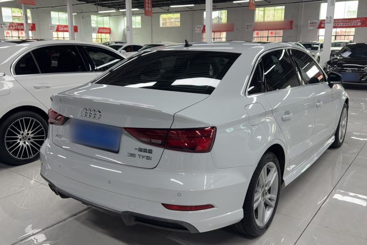 Used Audi A3 2020 Limousine 35 TFSI Fashion Edition China VI Emission Standard Exterior 3