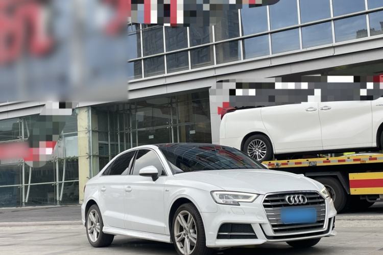 Used Audi A3 2020 Limousine 35 TFSI Fashion Edition China VI Emission Standard Exterior 3