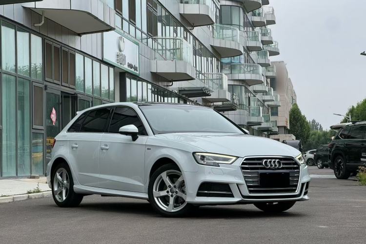 Used Audi A3 2020 Sportback 35 TFSI Fashion Edition China VI Emission Standard Exterior 3