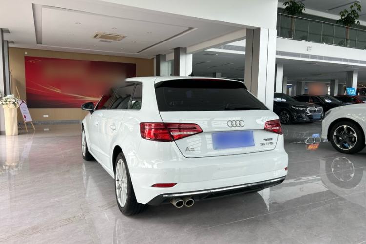 Used Audi A3 2020 Restyled Sportback 35 TFSI Entry-Level China VI Emission Standard Exterior 3