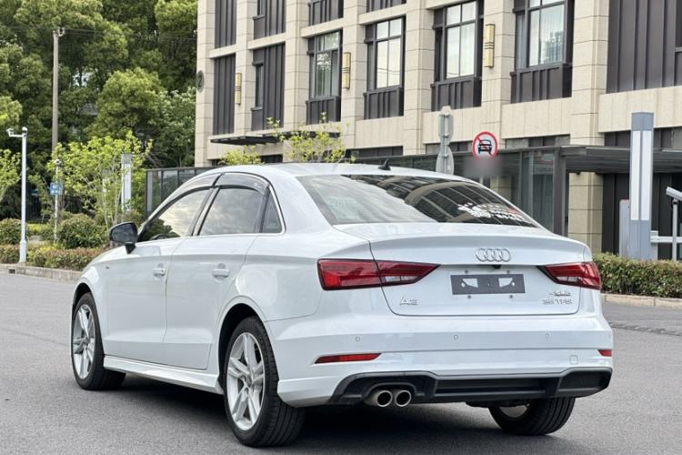 Used Audi A3 2020 Limousine 35 TFSI Fashion Edition China VI Emission Standard Exterior 3