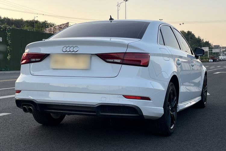Used Audi A3 2020 Limousine 35 TFSI Fashion Edition China VI Emission Standard Exterior 3