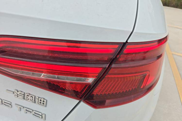 Used Audi A3 2020 Restyled Sportback 35 TFSI Entry-Level China VI Emission Standard Exterior 3