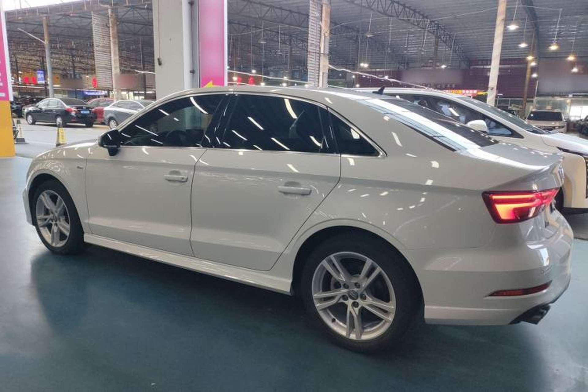 Used Audi A3 2020 Limousine 35 TFSI Fashion Edition China VI Emission Standard Exterior 3