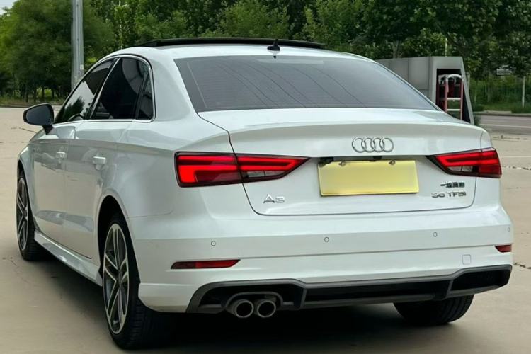 Used Audi A3 2020 Limousine 35 TFSI Ambition China VI Exterior 4