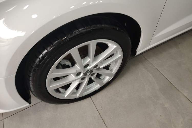 Used Audi A3 2020 Restyled Sportback 35 TFSI Entry-Level China VI Emission Standard Exterior 4