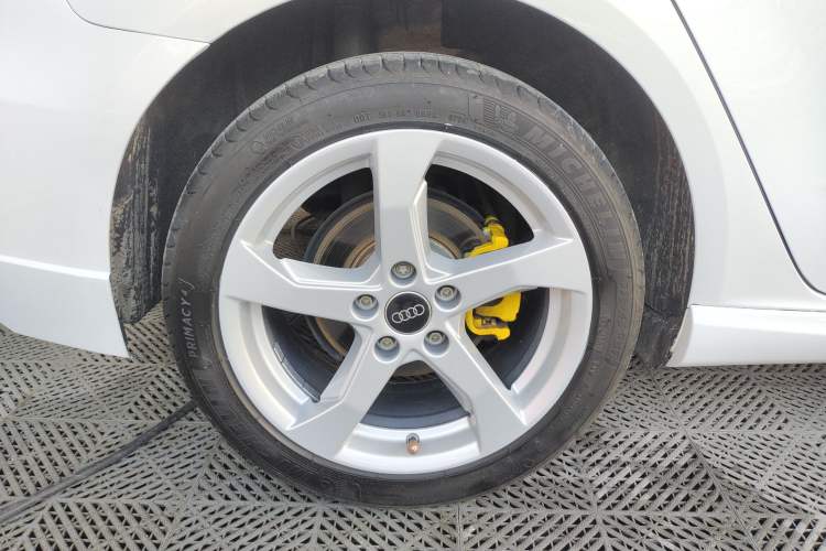 Used Audi A3 2020 Sportback 35 TFSI Fashion Edition China VI Emission Standard Exterior 4